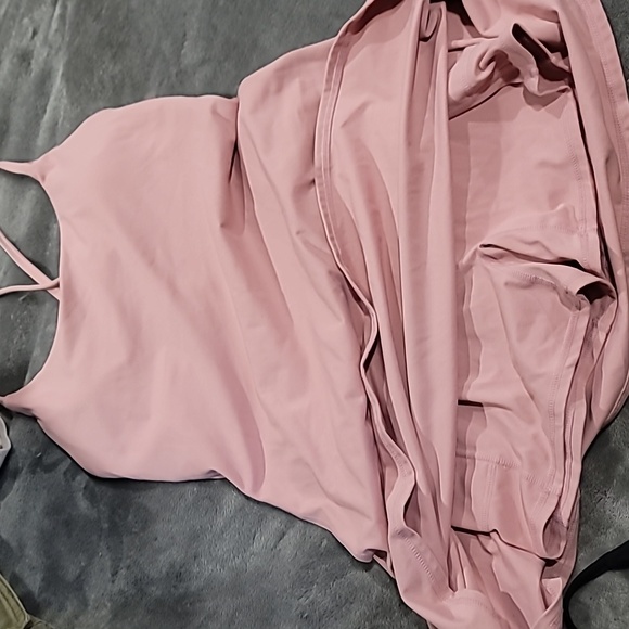 SOLD HALARA | In My Feels Everyday Cloudful Air 2-in-1 Activity Dress - Picture 4 of 5